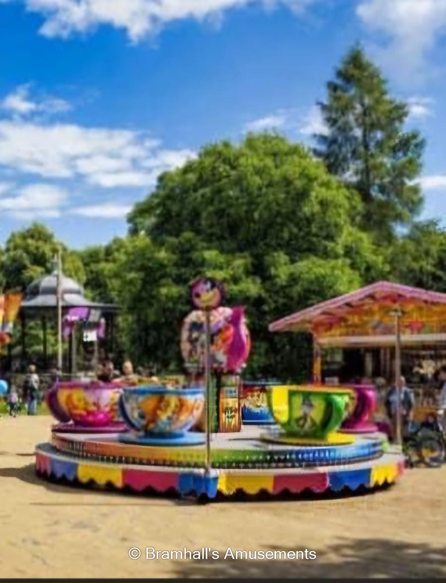 Fairground Rides and Stalls - Bouncy Castle Hire in Buxton, Chapel-en ...